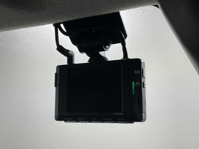 トヨタ ルーミー カスタムG 神奈川県 2023(令5)年 0.3万km パールホワイトⅢ モデリスタエアロ【フロント/サイド/リアアンダー】/純正7型SDナビゲーション【NSZT-W66T】/フルセグ　SDREC　CD DVD　Bluetooth/両側電動スライドドア【サンシェード】/スマートアシスト/衝突回避支援ブレーキ/誤発進抑制機能/車線逸脱警報/ふらつき警報/アダブティブクルーズコントロール/標識認識機能/ハイビームアシスト/前後ソナー/アイドリングストップ/純正ビルトインETC/社外前後ドライブレコーダー/TRC/革巻きステアリング/ステアリングスイッチ/電動パーキングブレーキ/オートブレーキホールド/プッシュスタート/スマートキー/LEDヘッドランプ/LEDフロントフォグランプ/LEDライン/純正14インチアルミホイール/電格ウインカーミラー