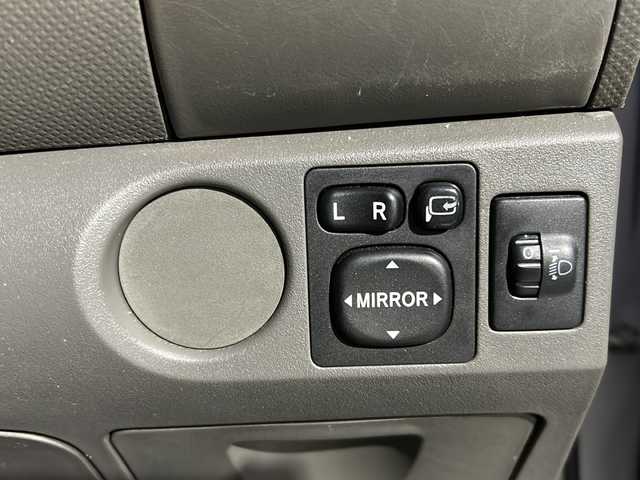 トヨタ ヴィッツ F 道央・札幌 2008(平20)年 3.9万km ライトパープルマイカ ４WD/オーディオ（FM/AM/CD)/寒冷地仕様/パワーウィンドウ/電動格納ミラー/エンジンスターター/ワイパーデアイサー/積込社外夏タイヤ