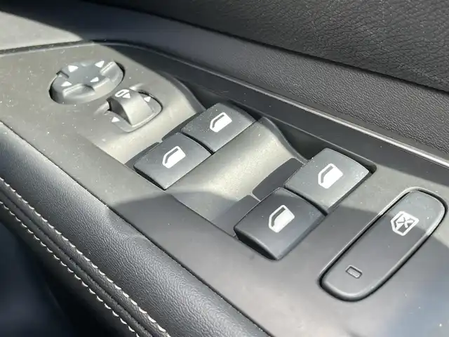 プジョー ５００８ GT ブルーHDi 千葉県 2019(平31)年 4.8万km 青 applecarplay/全周囲カメラ/ETC/ブラインドスポット/ワイヤレス充電/クリアランスソナー/ハーフレザーシート/Dメモリ付きパワーシート/シートヒーター/電動リアゲート/純正18インチAW/LEDヘッドライト/サンルーフ/パドルシフト/ACC