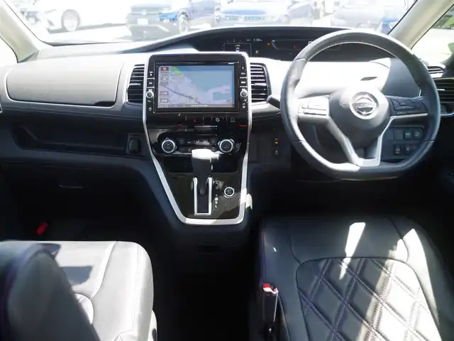 日産 セレナ ハイウェイスター Vセレクション 千葉県 2018(平30)年 3.8万km アズライトブルー エマージェンシーブレーキ/ハンズフリー両側パワースライドドア/９インチ純正SDナビ/地デジTV/【BD/DVD/CD再生機能　Bluetooth接続】/アラウンドビューモニター/ドライブレコーダー（前後撮影）/ETC/LEDヘッドライト/ウインカーミラー/純正15インチアルミホイル/インテリジェントキー