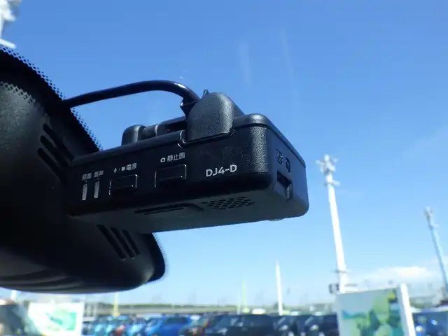 日産 セレナ ハイウェイスター Vセレクション 千葉県 2018(平30)年 3.8万km アズライトブルー エマージェンシーブレーキ/ハンズフリー両側パワースライドドア/９インチ純正SDナビ/地デジTV/【BD/DVD/CD再生機能　Bluetooth接続】/アラウンドビューモニター/ドライブレコーダー（前後撮影）/ETC/LEDヘッドライト/ウインカーミラー/純正15インチアルミホイル/インテリジェントキー