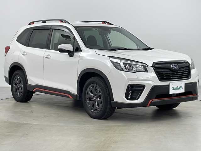 スバル フォレスター X－ブレイク 道央・札幌 2019(令1)年 3.8万km クリスタルホワイトP ・４ＷＤ/・ワンオーナー/・純正ＤＡＩＡＴＯＮＥ８インチナビ＆ＴＶ＆ＢＴ＆ＤＶＤ＆ＣＤ＆ＵＳＢ/・前後＆左サイドカメラ/・アイドリングストップ/・寒冷地仕様/・Ｘ－ＭＯＤＥ ＡＷＤ/・ＥｙｅＳｉｇｈｔ/・プリクラッシュブレーキ/・先行車発進お知らせ/・レーンキープアシスト/・車線逸脱警報/・ＲＡＢ/・リヤビークルディテクション/・スマートリアビューミラー/・横滑り防止装置/・レーダークルーズコントロール/・ハーフレザーシート/・前席パワーシート（運転席メモリー付）/・全席シートヒーター/・パドルシフト/・純正ドライブレコーダー/・純正リモコンスターター/・ＳＲＨ/・オートライト/・ＬＥＤヘッドライト/・ＬＥＤフォグ/・電動パーキングブレーキ/・ブレーキホールド/・冬タイヤ純正アルミ付き積込
