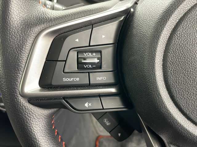 スバル フォレスター X－ブレイク 道央・札幌 2019(令1)年 3.8万km クリスタルホワイトP ・４ＷＤ/・ワンオーナー/・純正ＤＡＩＡＴＯＮＥ８インチナビ＆ＴＶ＆ＢＴ＆ＤＶＤ＆ＣＤ＆ＵＳＢ/・前後＆左サイドカメラ/・アイドリングストップ/・寒冷地仕様/・Ｘ－ＭＯＤＥ ＡＷＤ/・ＥｙｅＳｉｇｈｔ/・プリクラッシュブレーキ/・先行車発進お知らせ/・レーンキープアシスト/・車線逸脱警報/・ＲＡＢ/・リヤビークルディテクション/・スマートリアビューミラー/・横滑り防止装置/・レーダークルーズコントロール/・ハーフレザーシート/・前席パワーシート（運転席メモリー付）/・全席シートヒーター/・パドルシフト/・純正ドライブレコーダー/・純正リモコンスターター/・ＳＲＨ/・オートライト/・ＬＥＤヘッドライト/・ＬＥＤフォグ/・電動パーキングブレーキ/・ブレーキホールド/・冬タイヤ純正アルミ付き積込