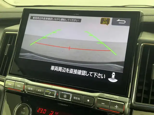 三菱 デリカＤ：５ シャモニー 千葉県 2024(令6)年 0.4万km グラファイトグレーメタリック/ブラックマイカ ワンオーナー/4WD/禁煙車/両側パワースライドドア /サポートカーSワイド/● 衝突被害軽減ブレーキシステム＊ 対車両 / 対歩行者/● 誤発進抑制機能（前進時）/● 車線逸脱警報システム［LDW］/● オートマチックハイビーム［AHB］/社外11型ナビ/・CD/DVD.Bluetooth.フルセグTV.HDMI/アラウンドビューモニター/オートステップ/LEDヘッドライト/ハーフレザーシート/D/Nシートヒーター/純正１８インチアルミ/純正フロアマット/プッシュスタート/スマートキー/スペアキー/保証書・取説
