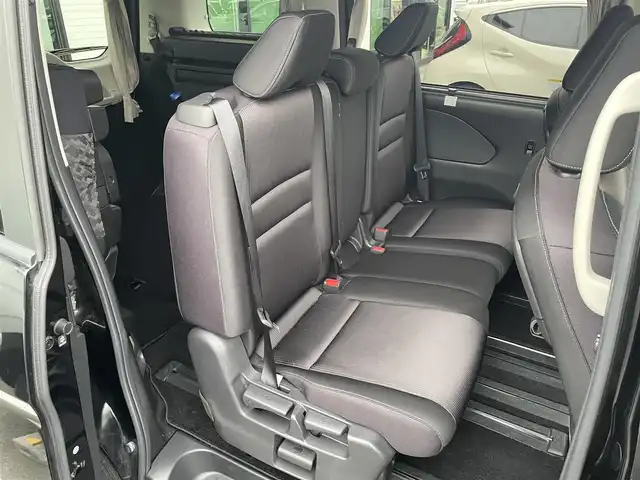 日産 セレナ ハイウェイスター Vセレクション 和歌山県 2018(平30)年 4万km ダイヤモンドブラック 純正ナビ（MM518D-L）/フルセグTV/（BT/CD/DVD/AM/FM）/全方位カメラ/プロパイロット/衝突被害軽減ブレーキ/レーンキープアシスト/横滑り防止/前後コーナーセンサー/オートライト/前方ドライブレコーダー/両側パワースライド/ビルトインETC/LEDヘッドライト/フォグランプ/ドアバイザー/プッシュスタート/電格ミラー