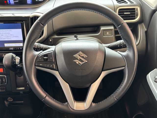 スズキ ソリオ バンディット HV MV 埼玉県 2016(平28)年 4.5万km ファーベントレッド/スーパーブラックパール 8インチメモリーナビ/ CD/DVD/BT/フルセグ/バックカメラ/左パワースライドドア/純正15インチアルミホイール/LEDオートライト/運転席シートヒーター/ETC/スマートキー/禁煙車