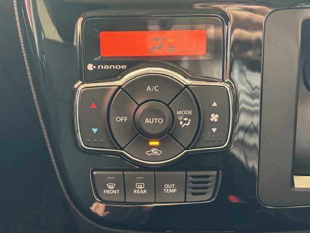 スズキ ソリオ バンディット HV MV 埼玉県 2016(平28)年 4.5万km ファーベントレッド/スーパーブラックパール 8インチメモリーナビ/ CD/DVD/BT/フルセグ/バックカメラ/左パワースライドドア/純正15インチアルミホイール/LEDオートライト/運転席シートヒーター/ETC/スマートキー/禁煙車