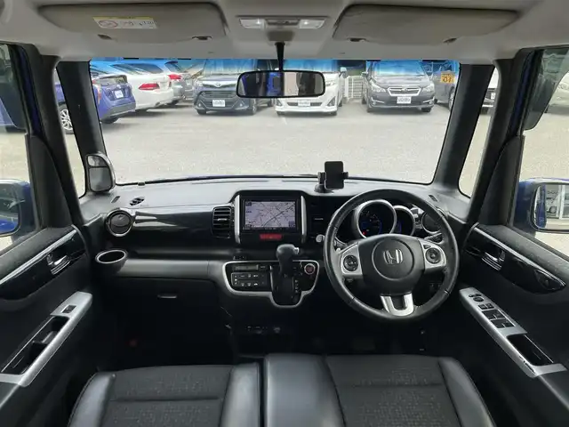 ホンダ Ｎ ＢＯＸ G ターボ Lパッケージ 山梨県 2016(平28)年 8.2万km ブリリアントスポーティブルーメタリック2トーン (株)IDOMが運営する【じしゃロン甲府店】の自社ローン専用車両になります。/こちらは現金またはオートローンご利用時の価格です。自社ローンご希望の方は別途その旨お申付け下さい/スマートキー２個/両側パワースライドドア/クルーズコントロール/パドルシフト/社外メモリーナビ・フルセグTV/CD・DVD・BTオーディオ/ビルトインETC/HIDオートライト/保証書・取説書