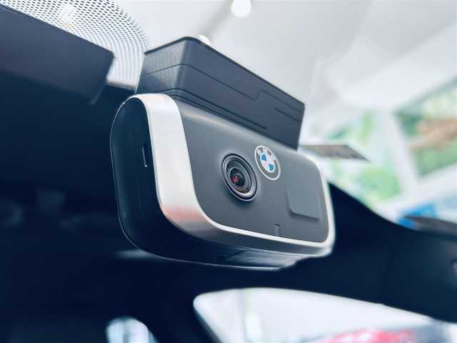 ＢＭＷ ＢＭＷ １１８ｄ Mスポーツ 大阪府 2020(令2)年 2.6万km サファイアブラックP ワンオーナー/インテリジェントセーフティ/ACC/ハーフレザー/Dメモリ付きパワーシート/純正ナビ/バックカメラ/applecarplay/純正18インチAW/LEDヘッドライト/電動リアゲート/ブラインドスポット/ワイヤレス充電