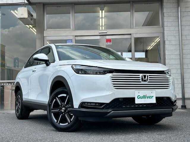 ホンダ ヴェゼル G 埼玉県 2025(令7)年 0.1万km未満 プラチナホワイトパール ホンダセンシング/・追従機能付レーダークルーズコントロール/・衝突軽減ブレーキ/・路外逸脱抑制機能/・踏み間違い衝突軽減システム/4WD/前席シートヒーター/ナビ装着パッケージ/クリアランスソナー/LEDヘッドライト/純正16インチアルミホイール/スマートキー