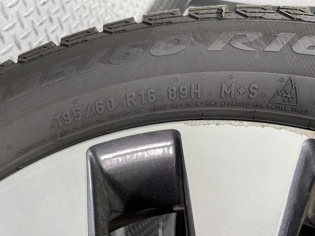 日産 セレナ ハイウェイスター Vセレクション 広島県 2018(平30)年 6.5万km ダイヤモンドブラック 禁煙車/純正９型ナビ(MM517D-L)/・Bluetooth/・CD/DVD/Blu-ray/・SD音楽/・フルセグ/アラウンドビューモニター/フリップダウンモニター/両側パワースライドドア/パーキングアシスト/シートヒーター/クルーズコントロール/コーナーセンサー(前後)/衝突軽減/レーンキープ/ＥＴＣ/ドラレコ(前方)/エアバッグ(運転席/助手席/サイド/カーテン)/純正16インチアルミホイール(195/60/R16)