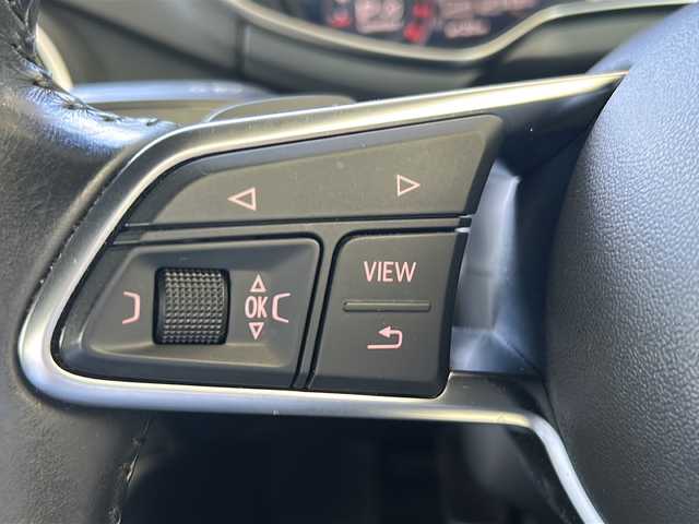 アウディ ＴＴロードスター 2．0 TFSI クワトロ 福島県 2017(平29)年 5.6万km 青 登録時走行距離：55782km/４WD/純正ナビ/ (CD/DVD/BT/フルセグTV/SD/AM/FM)/バックカメラ/ビルトインETC/ドライブレコーダー/プッシュスタート/ステアリングスイッチ/パドルシフト/革巻きステアリング/パワーシート/ (D席/N席）/社外フロアマット/MTモード付AT/スマートキー/スペアキー×１/LEDヘッドライト/社外18インチAW/電動格納ミラー/ウィンカーミラー/レインセンサー/アイドリングストップ/横滑り防止装置/保証書/取扱説明書