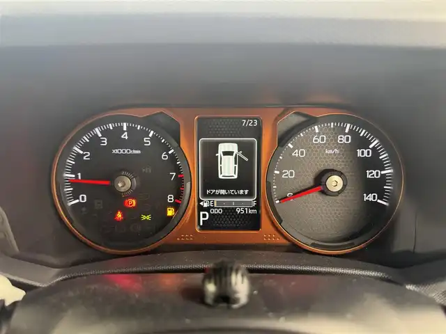 ダイハツ タフト G 福島県 2024(令6)年 0.1万km フォレストカーキメタリック ４WD/純正SDナビ/・フルセグTV/・Bluetooth/スマートアシスト/・衝突軽減ブレーキ/・横滑り防止装置/・コーナーセンサー/・衝突軽減ブレーキ/シートヒーター（D・N）/バックカメラ/スカイルーフ/ディライト/LEDライト/フォグランプ/電動パーキング/ステアリングリモコン/純正AW/純正フロアマット/HDMI/USB