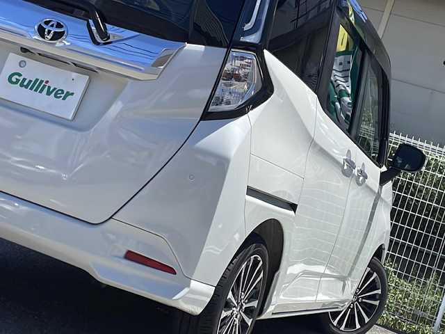 トヨタ ルーミー カスタムG－T 兵庫県 2021(令3)年 1.7万km ブラックマイカメタリック/パールホワイト2トーン 登録時走行距離16409km/ターボ車/2トーンルーフ/スマートアシスト（予防安全機能）/純正SDナビ/CD/DVD/Bluetooth/フルセグTV/OP　コンフォートパッケージ/シートヒーター(運転席/助手席）/シートバックテーブル（運転席/助手席）/OP パノラミックビュー対応ナビレディパッケージ/パノラミックビュー/ステアリングスイッチ/両側パワースライドドア/前後ドライブレコーダー/コーナーセンサー/アダプティブクルーズコントロール/アダプティブドライビングビーム/ETC/LEDヘッドランプ/オートライト/運転席シートリフター/純正フロアマット/ドアバイザー