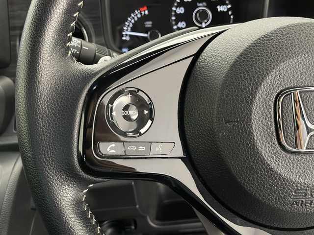 ホンダ Ｎ ＯＮＥ プレミアム ツアラー 長野県 2023(令5)年 4.1万km プラチナホワイトパール 純正ナビ/（フルセグ/Bluetooth/CD/DVD/USB)/バックカメラ/ETC/前方ドラレコ/純正エンジンスターター/衝突軽減ブレーキ/レーンキープアシスト/レーダークルーズコントロール/コーナーセンサー/先行車発進機能/標識認識機能/ハーフレザーシート/前席シートヒーター/LEDヘッドライト/電子パーキングブレーキ/ステアリングスイッチ/ヘッドライトレベライザー/スマートキー/スペアキー