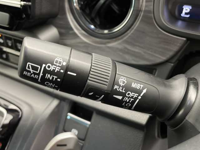 ホンダ Ｎ ＯＮＥ プレミアム ツアラー 長野県 2023(令5)年 4.1万km プラチナホワイトパール 純正ナビ/（フルセグ/Bluetooth/CD/DVD/USB)/バックカメラ/ETC/前方ドラレコ/純正エンジンスターター/衝突軽減ブレーキ/レーンキープアシスト/レーダークルーズコントロール/コーナーセンサー/先行車発進機能/標識認識機能/ハーフレザーシート/前席シートヒーター/LEDヘッドライト/電子パーキングブレーキ/ステアリングスイッチ/ヘッドライトレベライザー/スマートキー/スペアキー