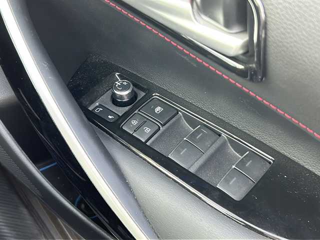 トヨタ カローラ スポーツ ハイブリッドG Z 茨城県 2019(令1)年 7.8万km ホワイトパールクリスタルシャイン フロントモデリスタエアロ/TRDサイドスカート/ブリッツリアスポイラー/社外9inナビ【MDV-M906HDL】/(地デジTV・CD・DVD・BT・ラジオ再生)/レーダークルーズコントロール/レーンアシスト/プリクラッシュセーフティ/コーナーセンサー/ドライブレコーダー/ビルトインETC/バックカメラ/純正16inアルミホイール/ウッドコンビステアリング/フロアマット/スマートキー