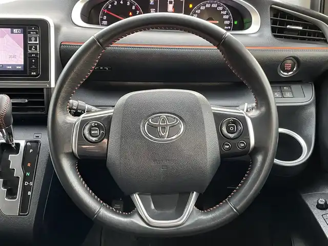 トヨタ シエンタ G クエロ 東京都 2018(平30)年 5.8万km クールボルドーガラスフレーク アルパインナビ/フルセグＴＶ/バックカメラ/ドライブレコーダー/両側パワースライドドア/ハーフレザーシート/革巻きステアリングホイール/純正バイザー/純正フロアマット/ＥＴＣ/スマートキー