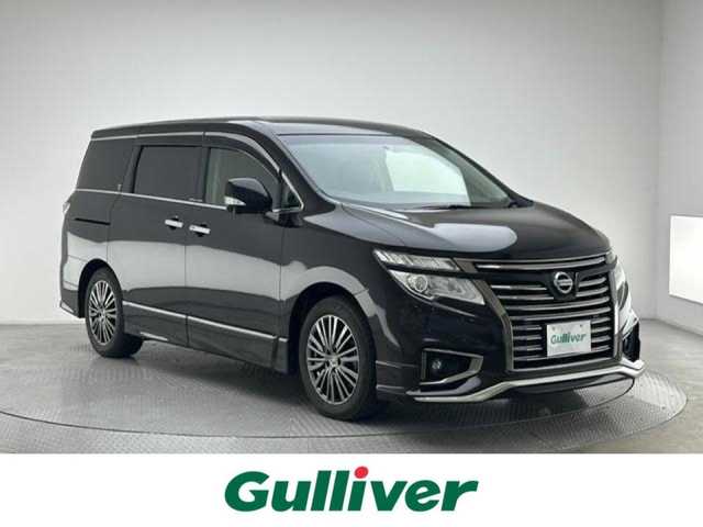 日産 エルグランド 250ハイウェイスターS 兵庫県 2017(平29)年 4.2万km ファントムブラック ハーフレザーシート/純正メモリーマルチナビ＆フルセグTV/（CD＆DVD＆BT）/アラウンドビューモニター/クルーズコントロール/両側パワースライドドア/前後ドラレコ/オートライト/LEDライト/ビルトインETC/純正18inアルミホイール/純正フロアマット/純正ドアバイザー/LEDライト/フォグランプ/コーナーセンサー/スマートキー/プッシュスタート/W＆サイド＆カーテンエアバック