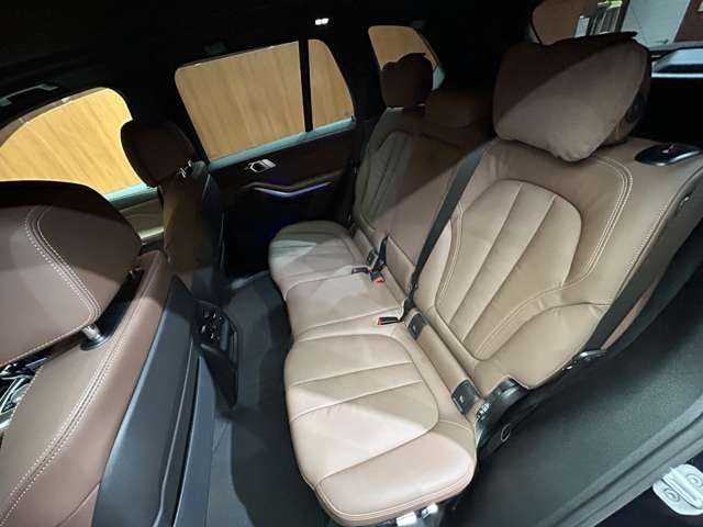 ＢＭＷ ＢＭＷ Ｘ５ xDrive 40d Mスポーツ 千葉県 2022(令4)年 4.9万km 黒Ｍ 限定車　/ＡＣＣ　/ＣａｒＰｌａｙ　/ディスプレイオーディオ　/バックカメラ　/サイドカメラ/ドライブレコーダー　/ヒーテッドドアミラー　/純正１７インチＡＷ　/ＥＴＣ