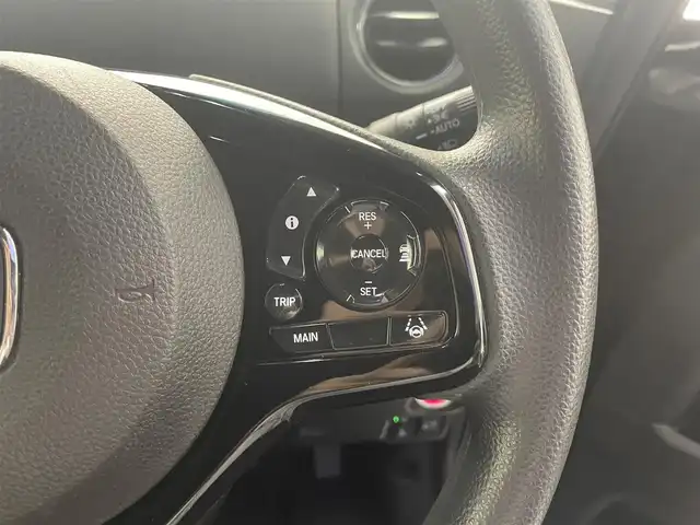 ホンダ Ｎ ＢＯＸ カスタム L 滋賀県 2023(令5)年 1.5万km クリスタルブラックパール 社外ナビ/【CD.DVD.Bluetooth.フルセグTV】/バックカメラ/ホンダセンシング/●衝突軽減ブレーキ（CMBS）/●誤発進抑制機能/●歩行者事故低減ステアリング/●路外逸脱抑制機能/●渋滞追従機能付アダプティブクルーズコントロール（ACC）/●車線維持支援システム（LKAS）/●先行車発進お知らせ機能/●標識認識機能/●後方誤発進抑制機能/●オートハイビーム/コーナーセンサー/LEDヘッドライト/オートライト/前席シートヒーター/片側電動スライド/純正アルミホイール/スマートキー/スぺアキー