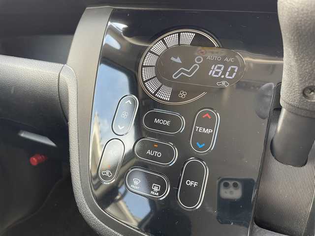 日産 デイズ ルークス ハイウェイスターS 千葉県 2015(平27)年 7.9万km ホワイトパール 外部検査済み/横滑り防止装置/エマージェンシーブレーキ/踏み間違い衝突防止アシスト/純正SDナビ(MM114D-W)/・AM/FM/CD/フルセグTV/ETC/アイドリングストップ/純正アルミホイール/純正HIDヘッドライト/衝突安全ボディ/保証書/取扱説明書