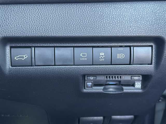 トヨタ ハリアー Z 東京都 2021(令3)年 2.3万km パール JBLサラウンド/ナビゲーション/フルセグテレビ/ブルートゥース接続/USB接続/全方位カメラ/アダプティブクルーズ/車線逸脱警報/ブラインドスポットモニタ/パワーバックドア/保証書/取扱説明書/整備手帳/スマートキーX2個