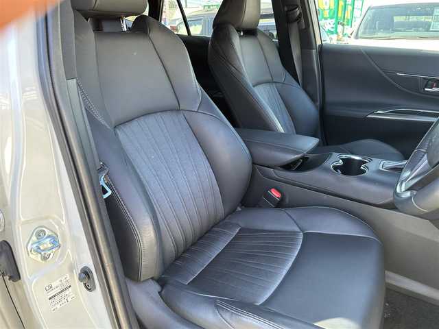 トヨタ ハリアー Z 東京都 2021(令3)年 2.3万km パール JBLサラウンド/ナビゲーション/フルセグテレビ/ブルートゥース接続/USB接続/全方位カメラ/アダプティブクルーズ/車線逸脱警報/ブラインドスポットモニタ/パワーバックドア/保証書/取扱説明書/整備手帳/スマートキーX2個