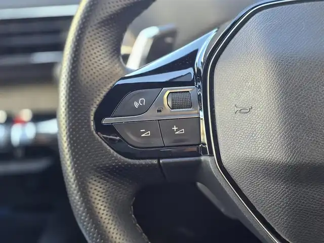 プジョー ５００８ GT ブルーHDi 山梨県 2021(令3)年 4.8万km 青 ３列シート/ＡＣＣ/LKA/BSM/３６０°カメラ/ドライビングモード/インテリジェントハイビーム/ＡｐｐｌｅＣａｒＰｌａｙ/AndoroidAuto/ＢＴ/置き充電/運転席Ｐシート/前席シートH/ドラレコ