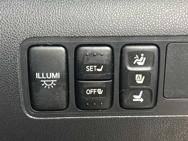 ダイハツ ムーヴ コンテ カスタム RS 愛知県 2010(平22)年 4.6万km プラムブラウンクリスタルマイカ 禁煙車/純正7インチナビ/（AM/FM/CD/DVD/Bluetooth/ワンセグTV）/ドライブレコーダー/純正15インチアルミホイール/純正フロアマット/スマートキー/フロントフォグランプ/ベンチシート/スペアタイヤ/電動格納ミラー