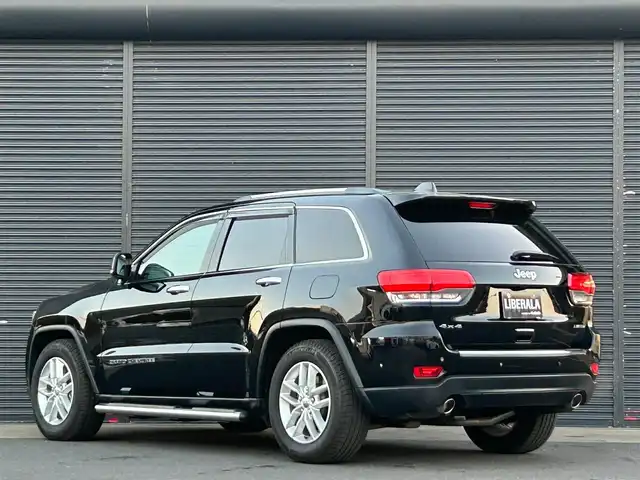 クライスラー・ジープ ジープ グランドチェロキー 茨城県 2019(平31)年 4.5万km 黒 後期型 /衝突軽減B /ACC /黒革 /Sヒ-タ- /ベンチレ-ション /サイドステップ/ナビ /TV/BT/USB /Bカメラ /パ-クディスタンス /レ-ンセンス /BSM /LED /PWシ-ト /PWテ-ルゲ-ト /ステアリングヒ-タ-/ALPINEサウンド /ETC /ル-フレ-ル /前後ドラレコ /禁煙車