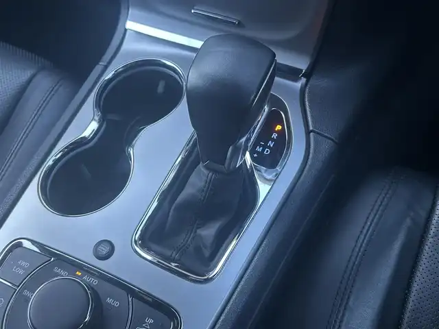 クライスラー・ジープ ジープ グランドチェロキー 茨城県 2019(平31)年 4.5万km 黒 後期型 /衝突軽減B /ACC /黒革 /Sヒ-タ- /ベンチレ-ション /サイドステップ/ナビ /TV/BT/USB /Bカメラ /パ-クディスタンス /レ-ンセンス /BSM /LED /PWシ-ト /PWテ-ルゲ-ト /ステアリングヒ-タ-/ALPINEサウンド /ETC /ル-フレ-ル /前後ドラレコ /禁煙車