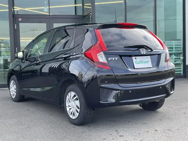 ホンダ フィット 13G Fパッケージ ファインED 東京都 2017(平29)年 4.3万km クリスタルブラックパール 純正ナビ/フルセグ/ビルトインETC/ドライブレコーダー/コーナーセンサー/アイドリングストップ/スマートキー/ECONモード/プッシュスタート/ステアリングスイッチ