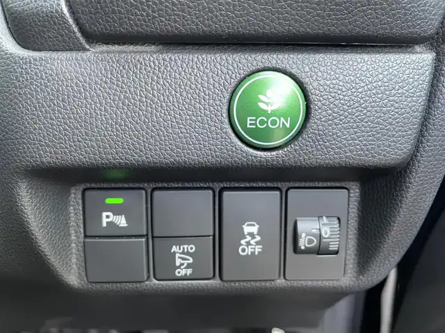 ホンダ フィット 13G Fパッケージ ファインED 東京都 2017(平29)年 4.3万km クリスタルブラックパール 純正ナビ/フルセグ/ビルトインETC/ドライブレコーダー/コーナーセンサー/アイドリングストップ/スマートキー/ECONモード/プッシュスタート/ステアリングスイッチ