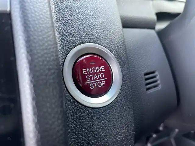 ホンダ フィット 13G Fパッケージ ファインED 東京都 2017(平29)年 4.3万km クリスタルブラックパール 純正ナビ/フルセグ/ビルトインETC/ドライブレコーダー/コーナーセンサー/アイドリングストップ/スマートキー/ECONモード/プッシュスタート/ステアリングスイッチ