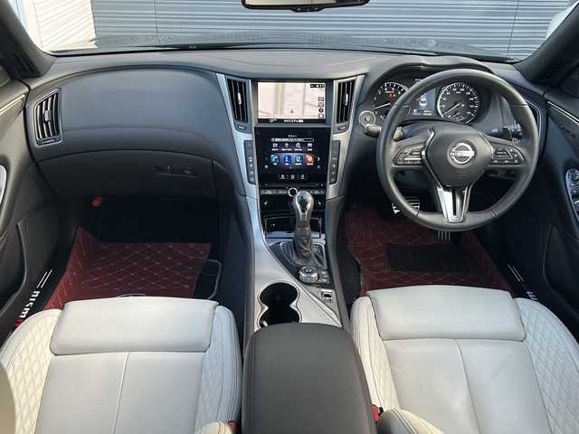 日産 スカイライン 400R 佐賀県 2023(令5)年 0.4万km スーパーブラック ワンオーナー/純正ナビ/Bluetooth/フルセグテレビ/CD/DVD/FM/AM/バックカメラ/全方位カメラ/オートライト/オートエアコン/プッシュスタート/パワーシート/シートメモリ/クルーズコントロール/純正アルミホイール/純正フロアマット/ETC/スマートキー/スペアキー/シートヒーター/ステアリングリモコン/パドルシフト/保証書/取扱説明書