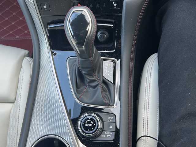 日産 スカイライン 400R 佐賀県 2023(令5)年 0.4万km スーパーブラック ワンオーナー/純正ナビ/Bluetooth/フルセグテレビ/CD/DVD/FM/AM/バックカメラ/全方位カメラ/オートライト/オートエアコン/プッシュスタート/パワーシート/シートメモリ/クルーズコントロール/純正アルミホイール/純正フロアマット/ETC/スマートキー/スペアキー/シートヒーター/ステアリングリモコン/パドルシフト/保証書/取扱説明書