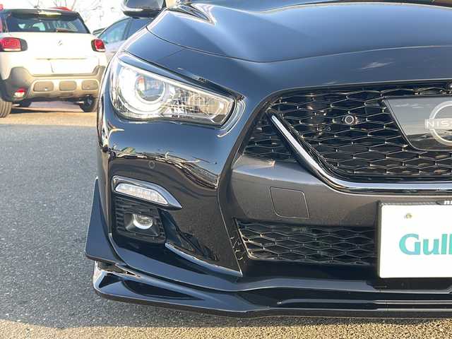 日産 スカイライン 400R 佐賀県 2023(令5)年 0.4万km スーパーブラック ワンオーナー/純正ナビ/Bluetooth/フルセグテレビ/CD/DVD/FM/AM/バックカメラ/全方位カメラ/オートライト/オートエアコン/プッシュスタート/パワーシート/シートメモリ/クルーズコントロール/純正アルミホイール/純正フロアマット/ETC/スマートキー/スペアキー/シートヒーター/ステアリングリモコン/パドルシフト/保証書/取扱説明書