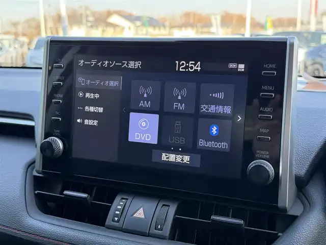 トヨタ ＲＡＶ４ アドベンチャー オフロードPKG 東京都 2021(令3)年 3.6万km スーパーホワイトⅡ ワンオーナー/Toyota Safety Sense/・パノラミックビューモニター/・プリクラッシュセーフティ/・レーンディパーチャーアラート/・ブラインドスポットモニター/・レーダークルーズコントロール/・オートマチックハイビーム/純正ディスプレイオーディオナビ/（Bluetooth/USB接続/HDMI接続）/置くだけ充電/デジタルインナーミラー/ビルトインＥＴＣ/ステアリングヒーター/パワーシート/シートヒーター/シートベンチレーション/ＬＥＤヘッドライト/純正18インチAW/純正フロアマット/保証書/取扱説明書/スマートキー