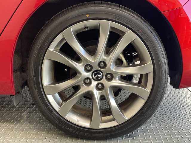 マツダ アテンザ セダン XD Lパッケージ 栃木県 2013(平25)年 8万km ソウルレッドプレミアムメタリック 純正ナビ/(CD/DVD/フルセグTV/Bluetooth/USB)/バックカメラ/BOSEサウンドシステム/スマートブレーキサポート/レーダークルーズコントロール/車線逸脱警報システム/ハイビームコントロールシステム/純正アルミホイール/純正フロアマット/黒レザーシート/シートメモリー/パワーシート/シートヒーター/アドバンストキーレスエントリーシステム/レーンキープアシスト/横滑り防止装置/ABS/AFS/スマートキー/プッシュスタート/禁煙車