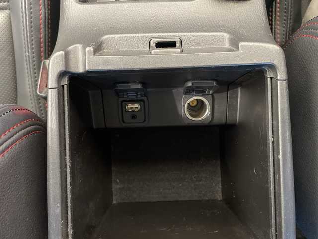 マツダ アテンザ セダン XD Lパッケージ 栃木県 2013(平25)年 8万km ソウルレッドプレミアムメタリック 純正ナビ/(CD/DVD/フルセグTV/Bluetooth/USB)/バックカメラ/BOSEサウンドシステム/スマートブレーキサポート/レーダークルーズコントロール/車線逸脱警報システム/ハイビームコントロールシステム/純正アルミホイール/純正フロアマット/黒レザーシート/シートメモリー/パワーシート/シートヒーター/アドバンストキーレスエントリーシステム/レーンキープアシスト/横滑り防止装置/ABS/AFS/スマートキー/プッシュスタート/禁煙車