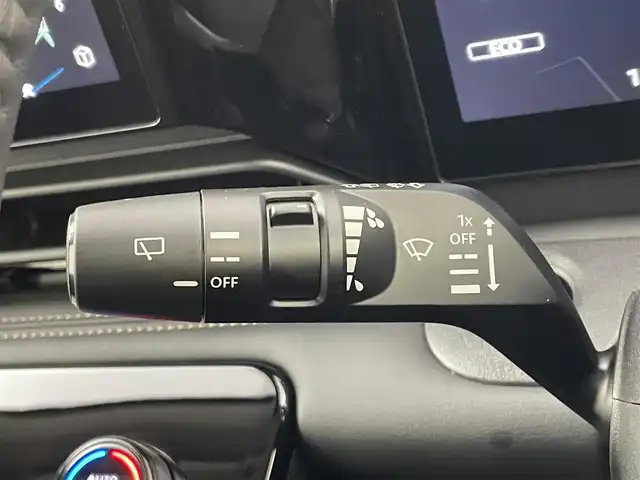 日産 セレナ e－パワー ハイウェイスター V 埼玉県 2025(令7)年 0.1千km パール 純正12.3ディスプレイオーディオ/ フルセグＴＶ　Bluetooth HDMI　AppleCarPlay/アラウンドビューモニター/デジタルインナーミラー/プロパイロット/インテリジェントクルーズコントロール/エマージェンシーブレーキ/レーンキープアシスト/ブラインドスポットモニター/両側パワースライドドア/LEDオートライト/ETC2.0