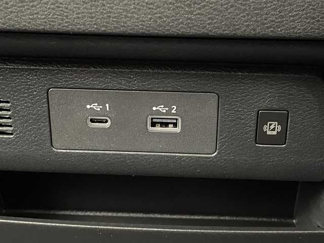 日産 セレナ e－パワー ハイウェイスター V 埼玉県 2025(令7)年 0.1千km パール 純正12.3ディスプレイオーディオ/ フルセグＴＶ　Bluetooth HDMI　AppleCarPlay/アラウンドビューモニター/デジタルインナーミラー/プロパイロット/インテリジェントクルーズコントロール/エマージェンシーブレーキ/レーンキープアシスト/ブラインドスポットモニター/両側パワースライドドア/LEDオートライト/ETC2.0