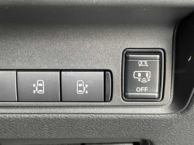 日産 セレナ e－パワー ハイウェイスター V 埼玉県 2025(令7)年 0.1千km パール 純正12.3ディスプレイオーディオ/ フルセグＴＶ　Bluetooth HDMI　AppleCarPlay/アラウンドビューモニター/デジタルインナーミラー/プロパイロット/インテリジェントクルーズコントロール/エマージェンシーブレーキ/レーンキープアシスト/ブラインドスポットモニター/両側パワースライドドア/LEDオートライト/ETC2.0