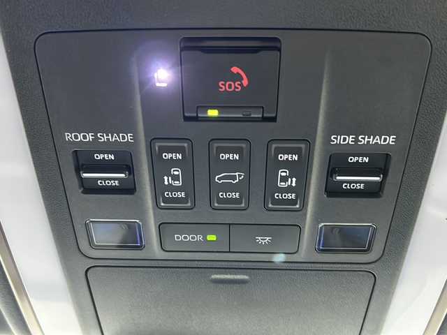 トヨタ ヴェルファイア ハイブリット Z プレミア 山口県 2024(令6)年 3.3万km ブラック 左右独立ムーンルーフ/純正13インチ有機ELフリップダウンモニター/14インチディスプレイオーディオ（コネクティッドナビ対応）Plus/・フルセグテレビ/・Bluetooth/・AM/FM/・USB/・Miracast/・Apple CarPlay/・Android Auto/パノラミックビューモニター/両側パワースライドドア/パワーバックドア/ETC2.0/3列シート/レザーパワーシート/エアーシート/デジタルインナーミラー/プッシュスタート/スマートキー（スペアキー有）/バックカメラ/HUD/電動パーキングブレーキ/ドライバーモニターカメラ/後席電動サンシェード/タイプＣ入力端子/タイプＣ充電端子/置くだけ充電/取説/保証書/Toyota Safety Sense/・プリクラッシュセーフティ/・レーントレーシングアシスト/・レーダークルーズコントロール（全車追従機能付）/・ロードサインアシスト/・アダプティブハイビームシステム/・オートマチックハイビーム/安全装備/・先行車発進告知機能/・BSM/・リヤクロストラフィックアラート/・パーキングサポートブレーキ/・クリアランスソナー＆バックソナー/・安心降車アシスト