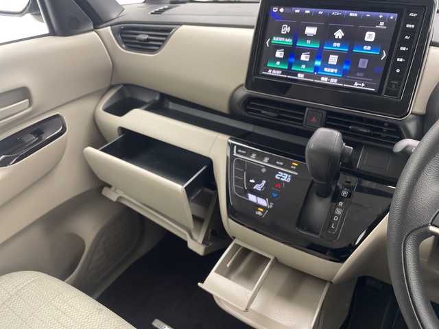 日産 ルークス X ターボ 沖縄県 2023(令5)年 5.2万km ブラック 純正９インチナビ（MM222D-L）/（フルセグTV　Bluetooth　SD）/純正ドライブレコーダー/ビルトインETC/両側パワースライドドア/サーキュレーター/エマージェンシーブレーキ/スマートキー/プッシュスタート/純正フロアマット