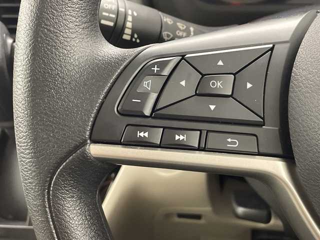 日産 ルークス X ターボ 沖縄県 2023(令5)年 5.2万km ブラック 純正９インチナビ（MM222D-L）/（フルセグTV　Bluetooth　SD）/純正ドライブレコーダー/ビルトインETC/両側パワースライドドア/サーキュレーター/エマージェンシーブレーキ/スマートキー/プッシュスタート/純正フロアマット