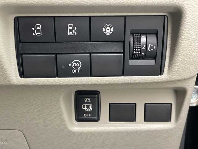 日産 ルークス X ターボ 沖縄県 2023(令5)年 5.2万km ブラック 純正９インチナビ（MM222D-L）/（フルセグTV　Bluetooth　SD）/純正ドライブレコーダー/ビルトインETC/両側パワースライドドア/サーキュレーター/エマージェンシーブレーキ/スマートキー/プッシュスタート/純正フロアマット