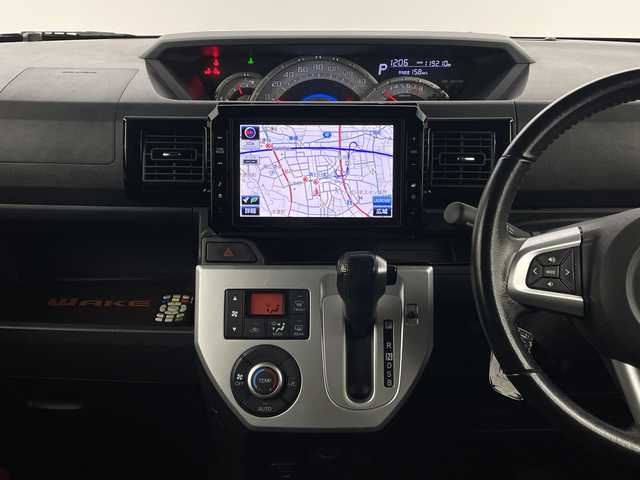 ダイハツ ウェイク G SA 新潟県 2015(平27)年 12万km トニコオレンジメタリック 4WD/フリップダウンモニター/純正ナビ/　　フルセグ/CD/DVD/BT/バックカメラ/両側パワースライドドア/LEDオートライト/シートヒーター/純正15インチアルミホイール/ステアリングスイッチ/スマートキー/ETC