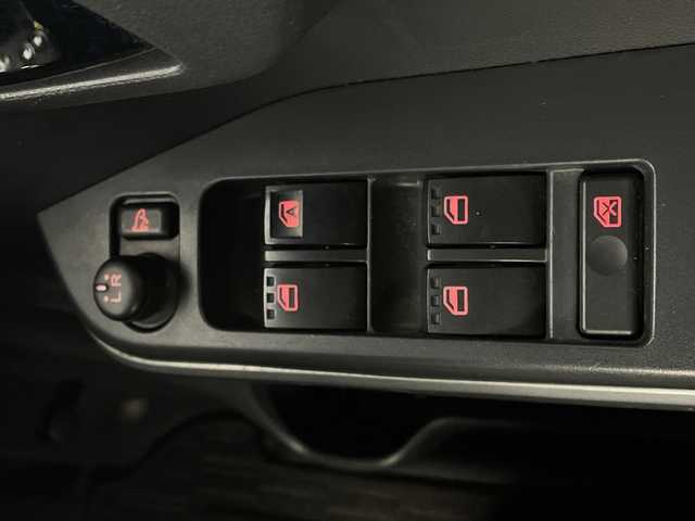 ダイハツ ウェイク G SA 新潟県 2015(平27)年 12万km トニコオレンジメタリック 4WD/フリップダウンモニター/純正ナビ/　　フルセグ/CD/DVD/BT/バックカメラ/両側パワースライドドア/LEDオートライト/シートヒーター/純正15インチアルミホイール/ステアリングスイッチ/スマートキー/ETC